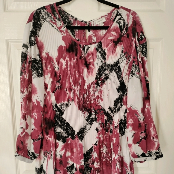 Avenue Tops - Avenue Plus Blouse